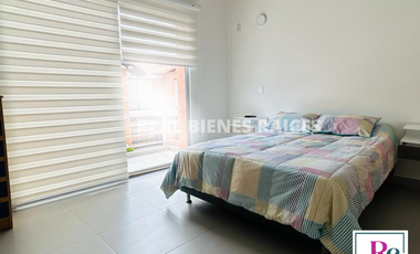 ARRIENDO CASA MEDIANERA EN UNIDAD ABIERTA