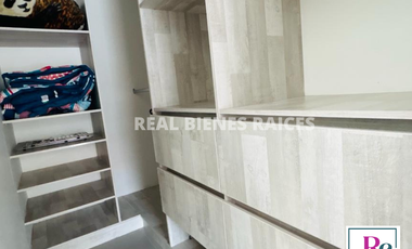 ARRIENDO CASA MEDIANERA EN UNIDAD ABIERTA