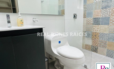 ARRIENDO CASA MEDIANERA EN UNIDAD ABIERTA