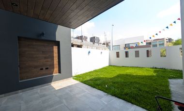 CASA EN VENTA EN CAROLCO CARRETERA NACIONAL