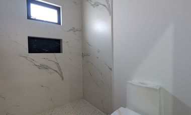 CASA EN VENTA EN CAROLCO CARRETERA NACIONAL