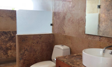 BONITA CASA EN LOMAS DE ANGELOPOLIS, PUEBLA. EN VENTA (REMATE BANCARIO)