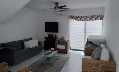 CASA EN LOMAS DE COCOYOC, MUY AMPLIA, ACABADOS DE LUJO, CUENTA CON TODOS LOS SERVICIOS, AMENIDADES