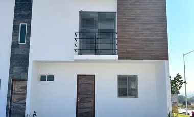 LA CASA MAS BONITA EN PRIVADA