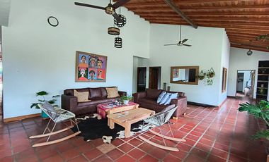 Se Vende Exclusiva Casa Finca En Cerete Cerca De Todo