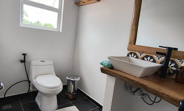 Se Vende Exclusiva Casa Finca En Cerete Cerca De Todo