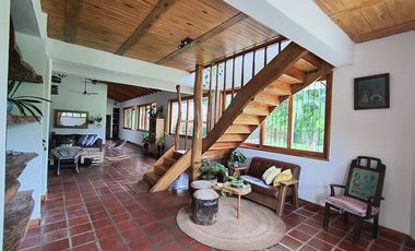 Se Vende Exclusiva Casa Finca En Cerete Cerca De Todo