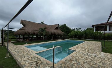 Se Vende Exclusiva Casa Finca En Cerete Cerca De Todo