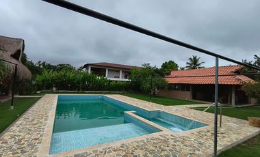 Se Vende Exclusiva Casa Finca En Cerete Cerca De Todo