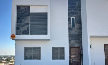 🏡 Modelo con recámara en planta baja y roof garden 🌿