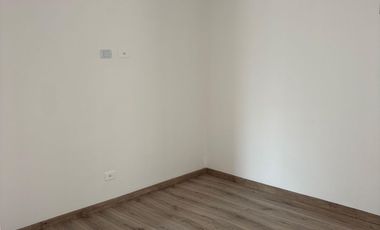 SE VENDE APARTAMENTO FRENTE A UNICENTRO