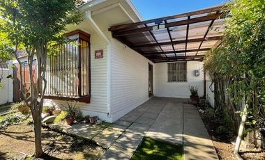 Rebajada - Venta casa Avenida El Valle 7500  - 7700 - Peñalolén