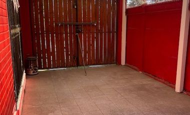 Rebajada - Venta casa Avenida El Valle 7500  - 7700 - Peñalolén