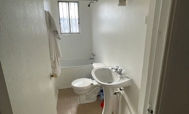 Rebajada - Venta casa Avenida El Valle 7500  - 7700 - Peñalolén