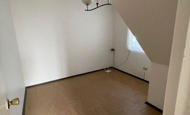 Rebajada - Venta casa Avenida El Valle 7500  - 7700 - Peñalolén