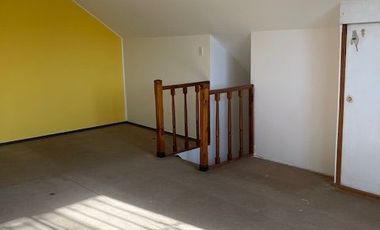 Rebajada - Venta casa Avenida El Valle 7500  - 7700 - Peñalolén