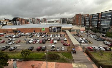 SE VENDE APARTAMENTO FRENTE A UNICENTRO
