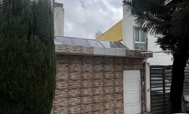 SE VENDE CASA EN REMATE BANCARIO EN CALLE ITALIA LTE 21, CONDADO 24, COLONIA CUMBRES DEL VALLE TLALNEPLANTA