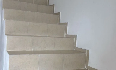 SE VENDE CASA EN REMATE BANCARIO EN CALLE ITALIA LTE 21, CONDADO 24, COLONIA CUMBRES DEL VALLE TLALNEPLANTA