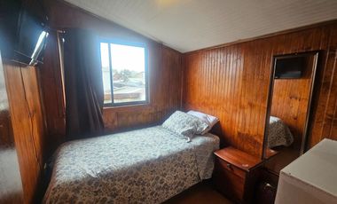 AMPLIA CASA ARRIENDO AMOBLADO