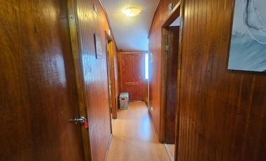 AMPLIA CASA ARRIENDO AMOBLADO