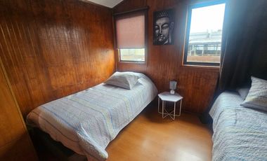 AMPLIA CASA ARRIENDO AMOBLADO