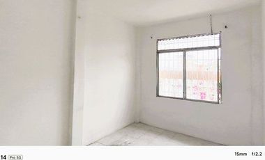 VENTA CASA CON USO COMERCIAL CDLA. ACACIAS - SUR