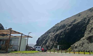 VENDO TERRENO CON PRECIOSA VISTA A LAGUNA Y CLUB HOUSE EN CONDOMINIO CERRADO!!!