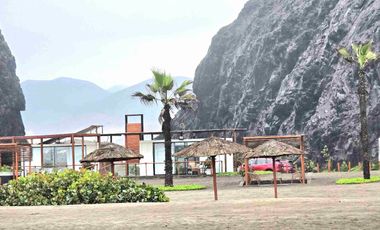 VENDO TERRENO CON PRECIOSA VISTA A LAGUNA Y CLUB HOUSE EN CONDOMINIO CERRADO!!!