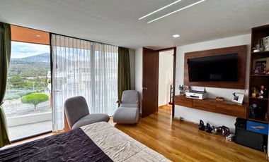 Casa Moderna en Venta  |  348,44 m²  | Urbanización Balcón del Norte – Carcelén