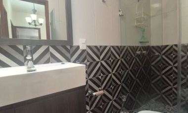 CASA EN RENTA CON OPCION A VENTA EN PRIVADA EN EL OLIMPO TRES RECAMARAS DOS ESTACIONAMIENTOS TOLUCA