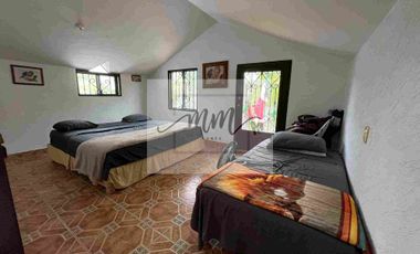 Quinta en venta, Camino a la Cuetera Montemorelos, Nuevo León.