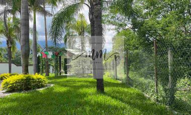 Quinta en venta, Camino a la Cuetera Montemorelos, Nuevo León.