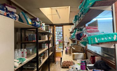LOCAL COMERCIAL-PREFERENTEMENTE FARMACIAS
