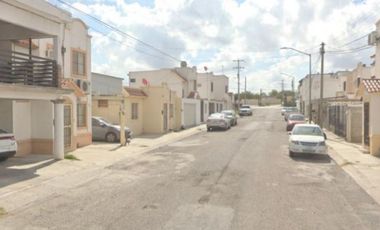 HERMOSA CASA A SOLO 5 MIN DEL AEROPUERTO Y A 15 DEL CENTRO Y DEL PASO FRONTERIZO