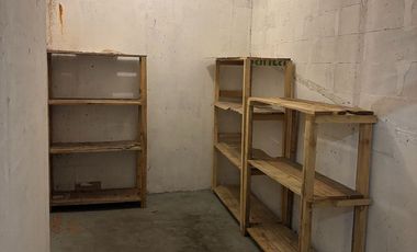 Bodega en el centro de valdivia