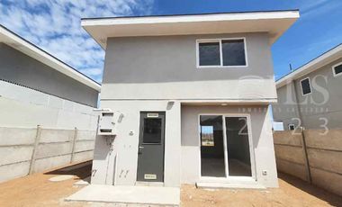 ARRIENDO CASA DETRAS DEL JUMBO DE LA ULRIKSEN