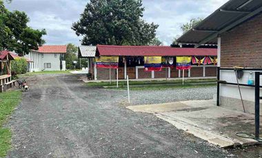 Vendo Finca en Rozo con Pesebreras MMC