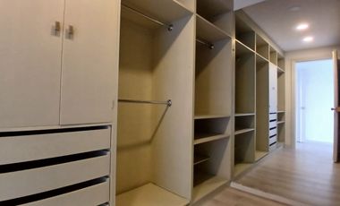 Departamento 3 dormitorios - González Suarez (Vista panorámica)