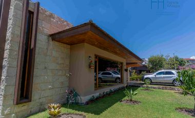 Casa de lujo en venta Colinas de Challuabamba