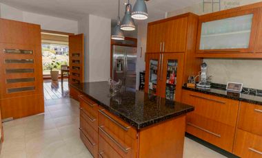 Casa de lujo en venta Colinas de Challuabamba