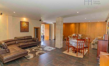 Casa de lujo en venta Colinas de Challuabamba