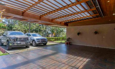 Casa de lujo en venta Colinas de Challuabamba