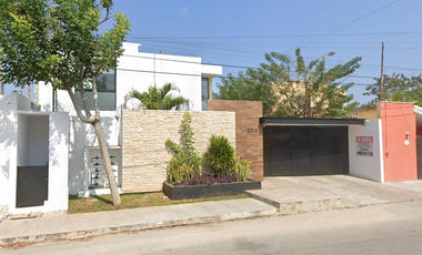 CASA EN VENTA EN FUNDURA MONTEBELLO MERIDA YUCATAN DE REMATE