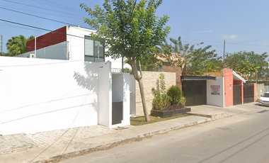CASA EN VENTA EN FUNDURA MONTEBELLO MERIDA YUCATAN DE REMATE