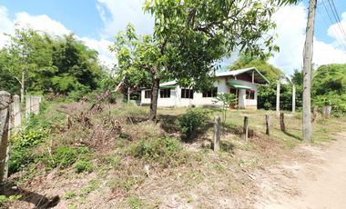 Renovator’s Dream. 2 BRM House For Sale, Close Proximity To Udon Thani, Thailand
