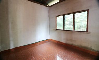Renovator’s Dream. 2 BRM House For Sale, Close Proximity To Udon Thani, Thailand