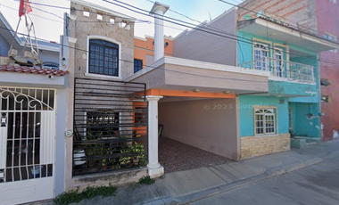 CASA EN VENTA EN COLINDE ZAPOTITIC JALISCO DE REMATE