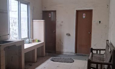 3-Storey Building for Rent Suitable for Offices and Businesses in the Palagan Street Area