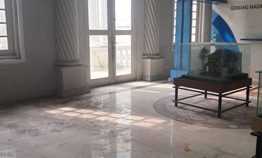 3-Storey Building for Rent Suitable for Offices and Businesses in the Palagan Street Area